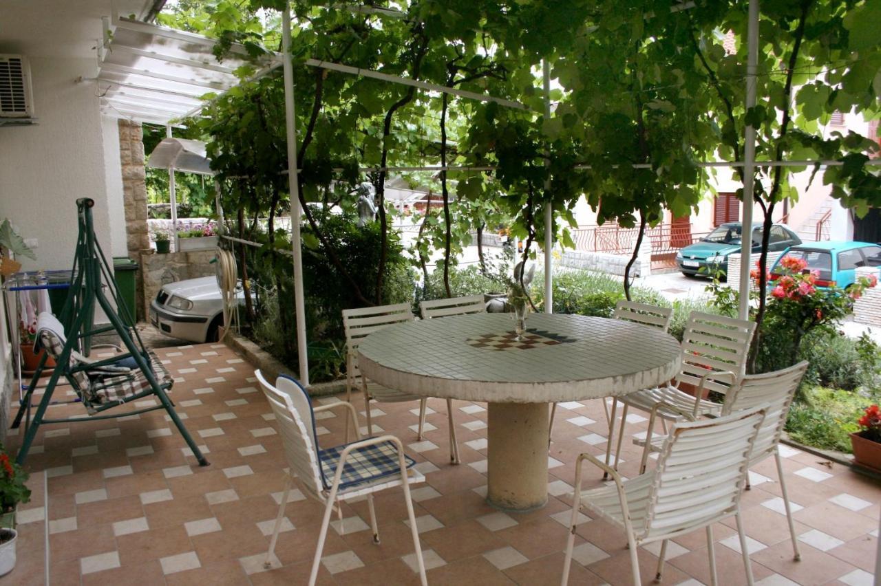 Apartments With A Parking Space Crikvenica - 5553 Bagian luar foto