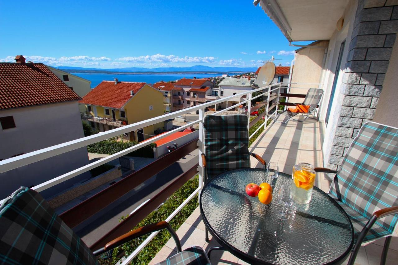 Apartments With A Parking Space Crikvenica - 5553 Bagian luar foto