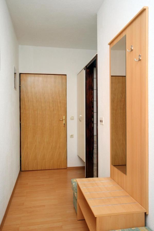 Apartments With A Parking Space Crikvenica - 5553 Bagian luar foto